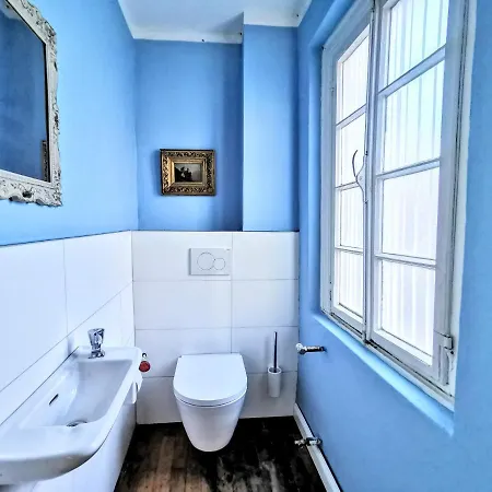 To Hous Appartement *