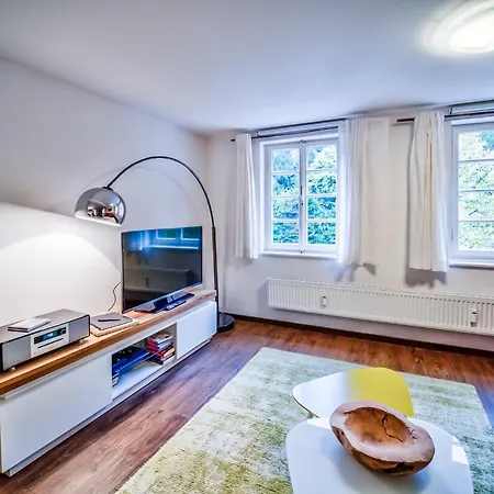 Appartement To Hous Montjoie